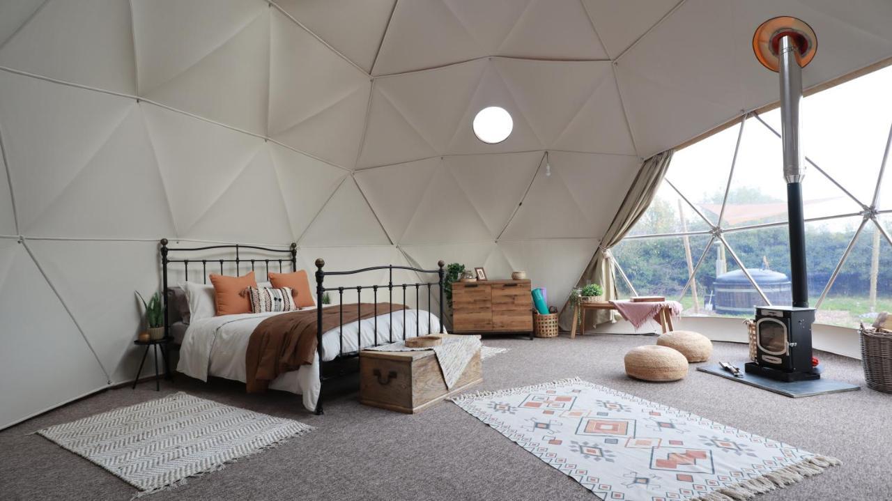 Hotel Luxury Dome With Private Wood-Fired Hot Tub Oxford Esterno foto